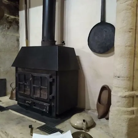 Little House In The Dordogne Holiday home *